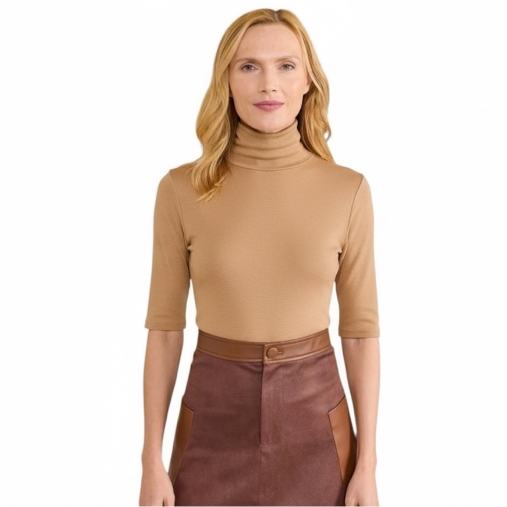Sedge Apparel NWT Emily body suit • beige/tan top and a cream bottom Size Small